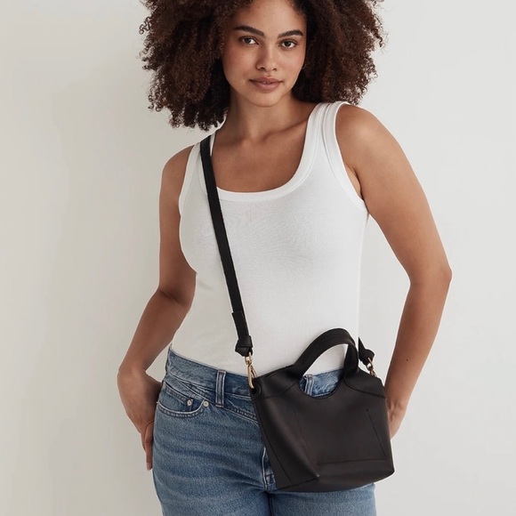 NWOT Madewell The Mini Sydney Cutout Tote in Leather black - Picture 2 of 4